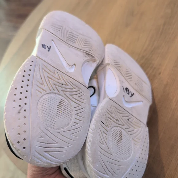 NIKE COURT LITE 4 TENNIS SHOES SNEAKERS WOMEN'S SZ 6.5 FD6575 100 WHITE BLACK - Picture 5 of 5